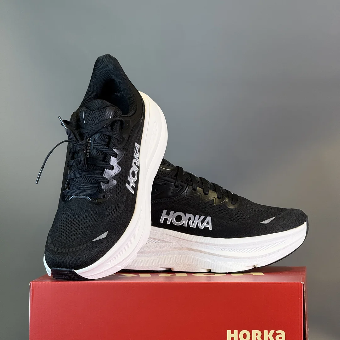 HORKA Lightweight Medicated Running Shoes