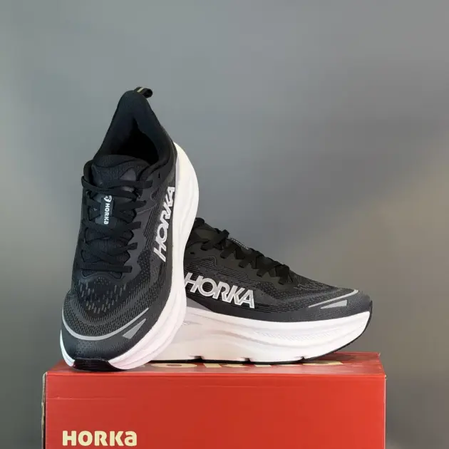 HORKA Lightweight Medicated Running Shoes