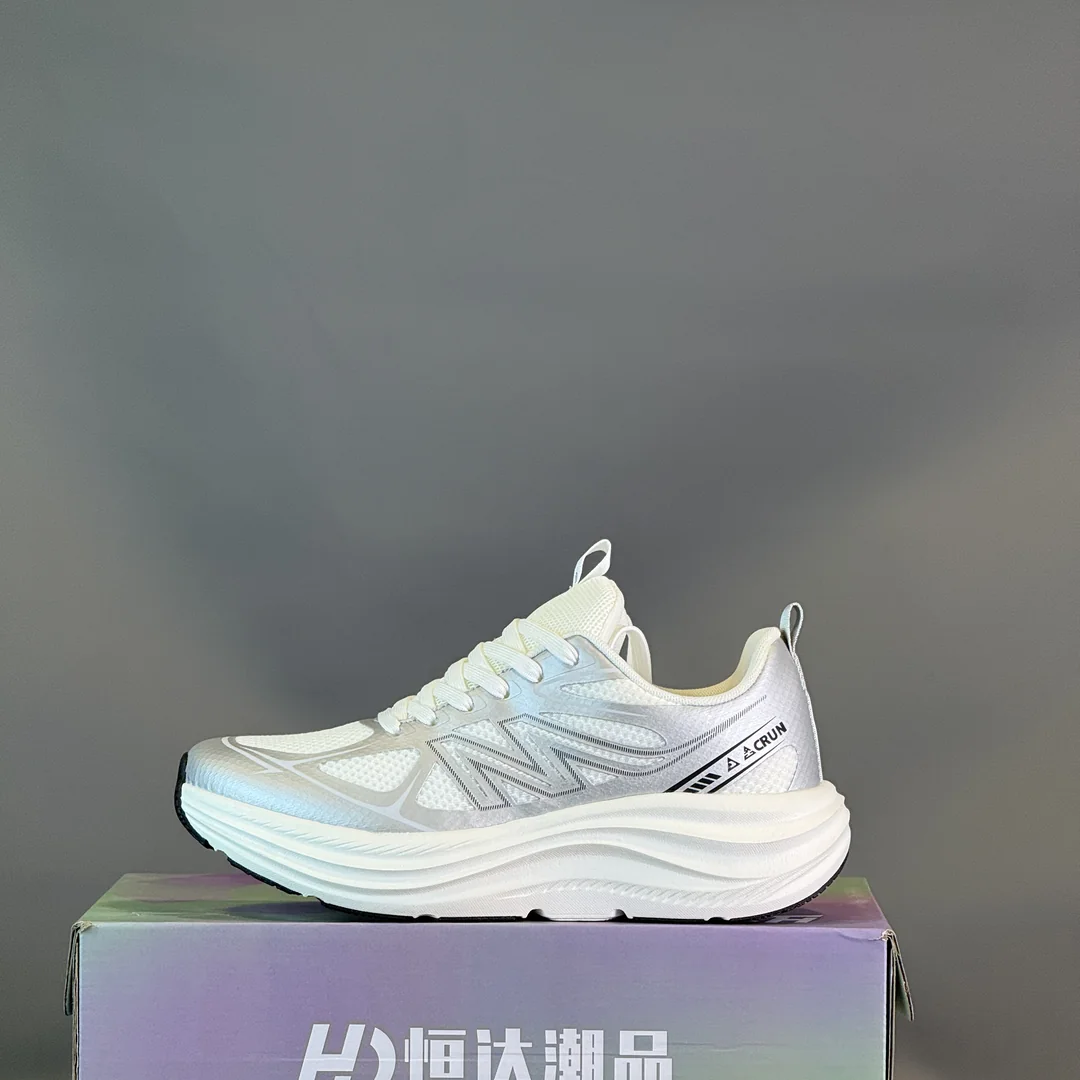 Classic White & Silver Retro Cushion Sneakers - Image 4